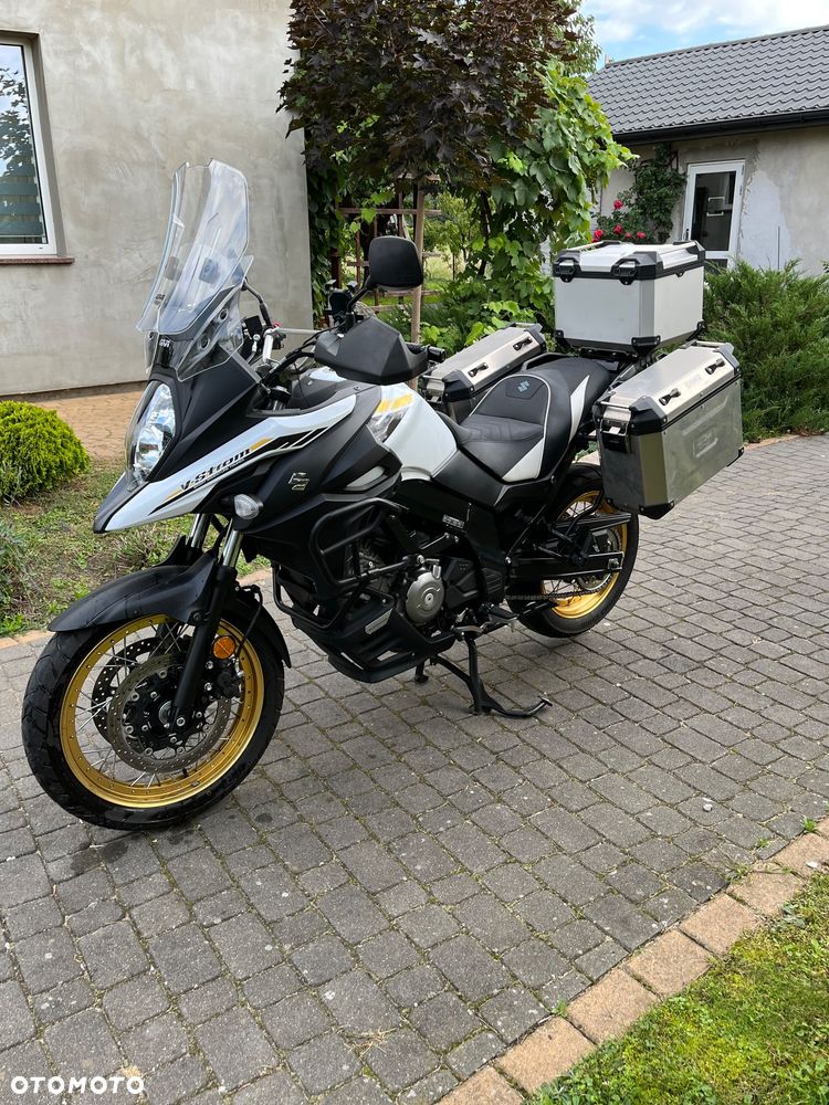 Suzuki V-STROM - 4