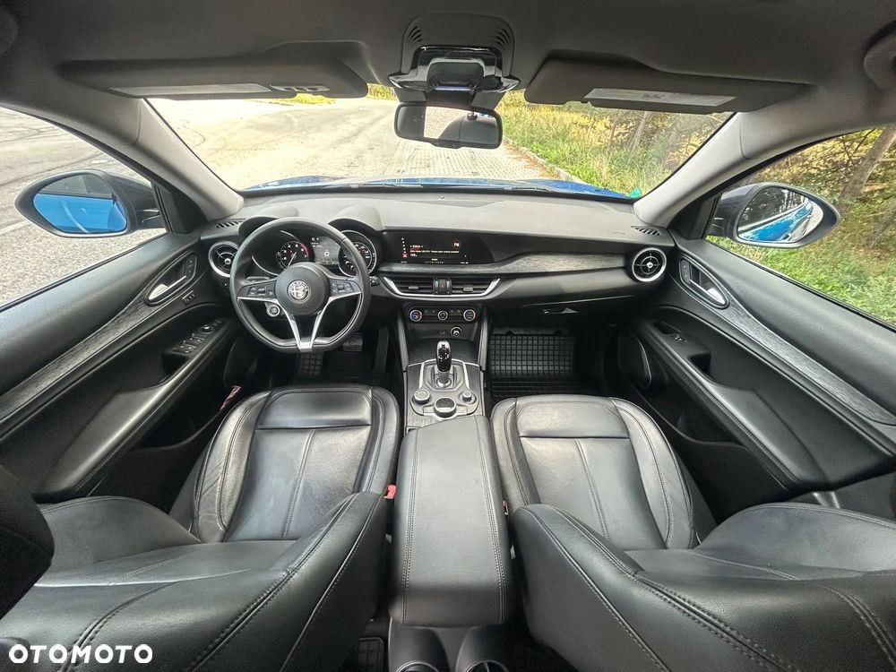 Alfa Romeo Stelvio 2.0 Turbo 16V AT8-Q4 Sprint - 37
