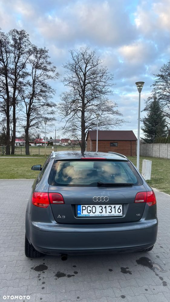 Audi A3 Sportback - 8