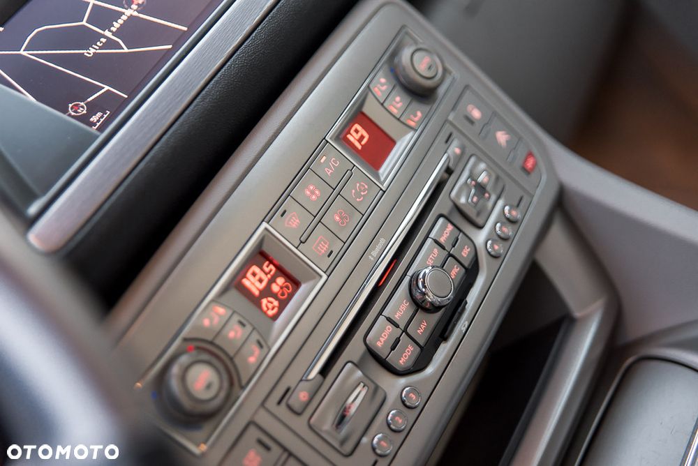 Citroën C5 HDi 135 FAP Exclusive - 20