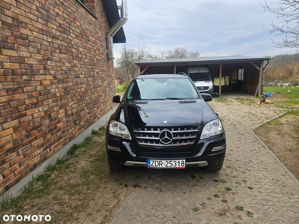 Mercedes-Benz ML - 1