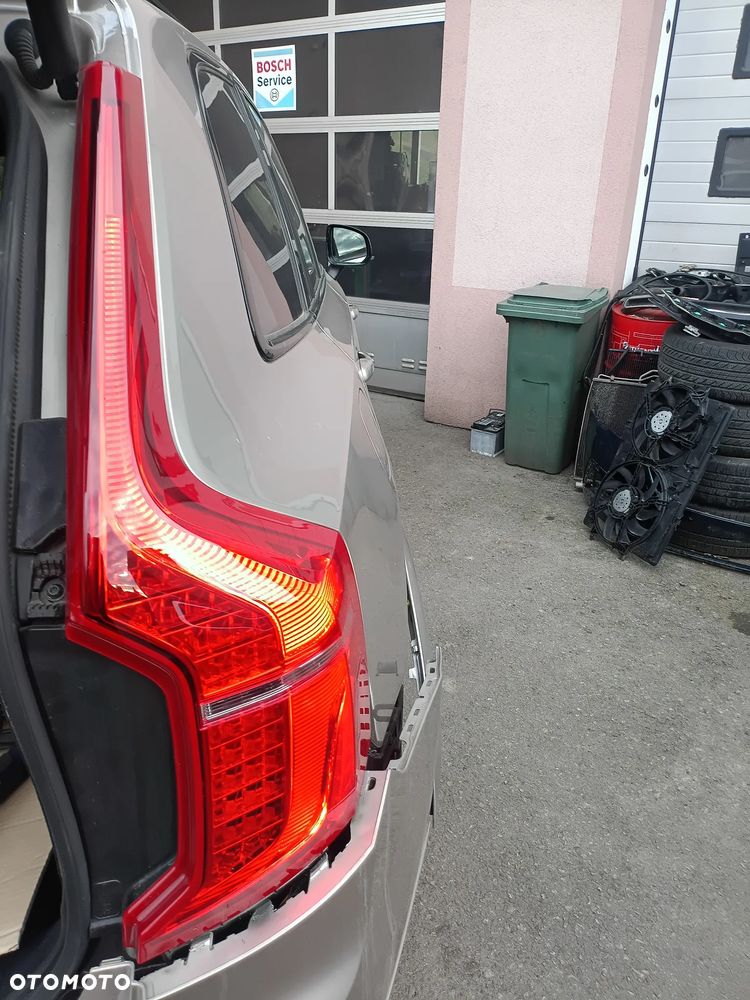 Lampa tył Prawa Volvo XC90 31655916 idealna - 2