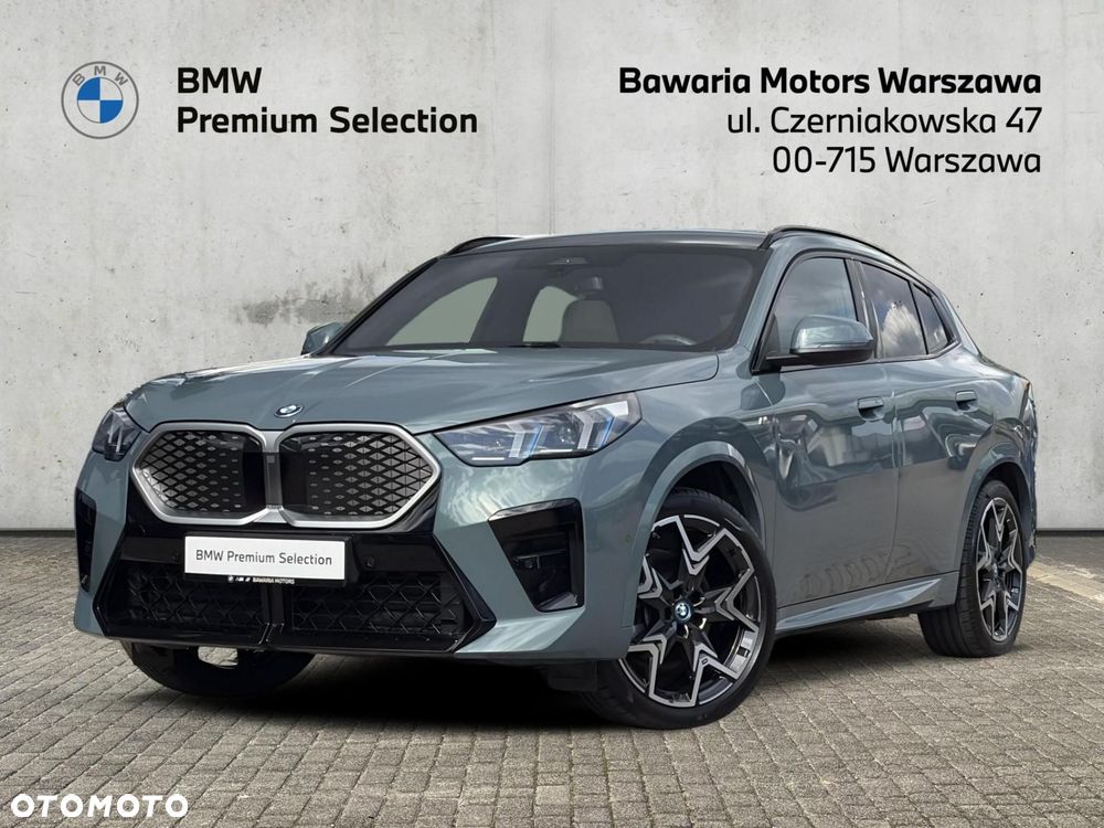 BMW iX2 - 1