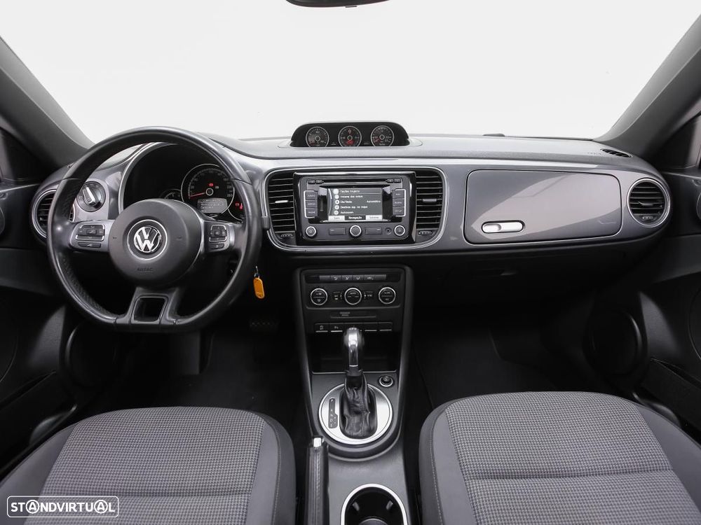 VW New Beetle - 6
