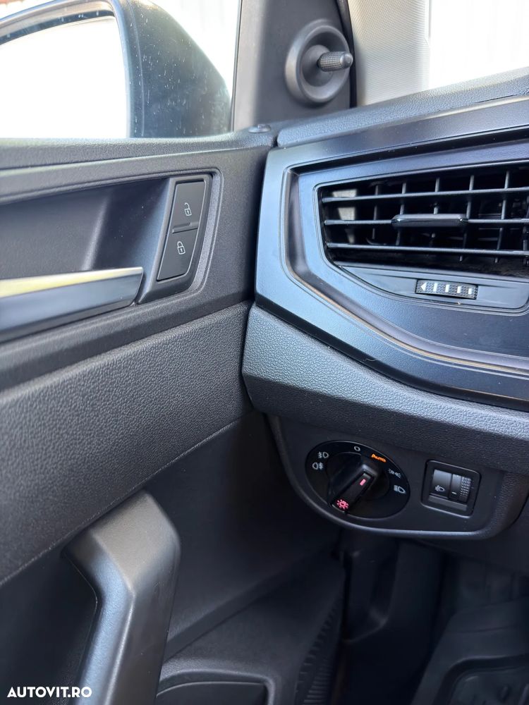 Volkswagen Polo 1.0 Trendline - 28