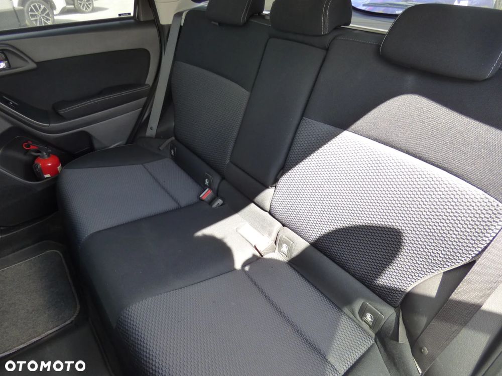 Subaru Forester 2.0D Exclusive - 14