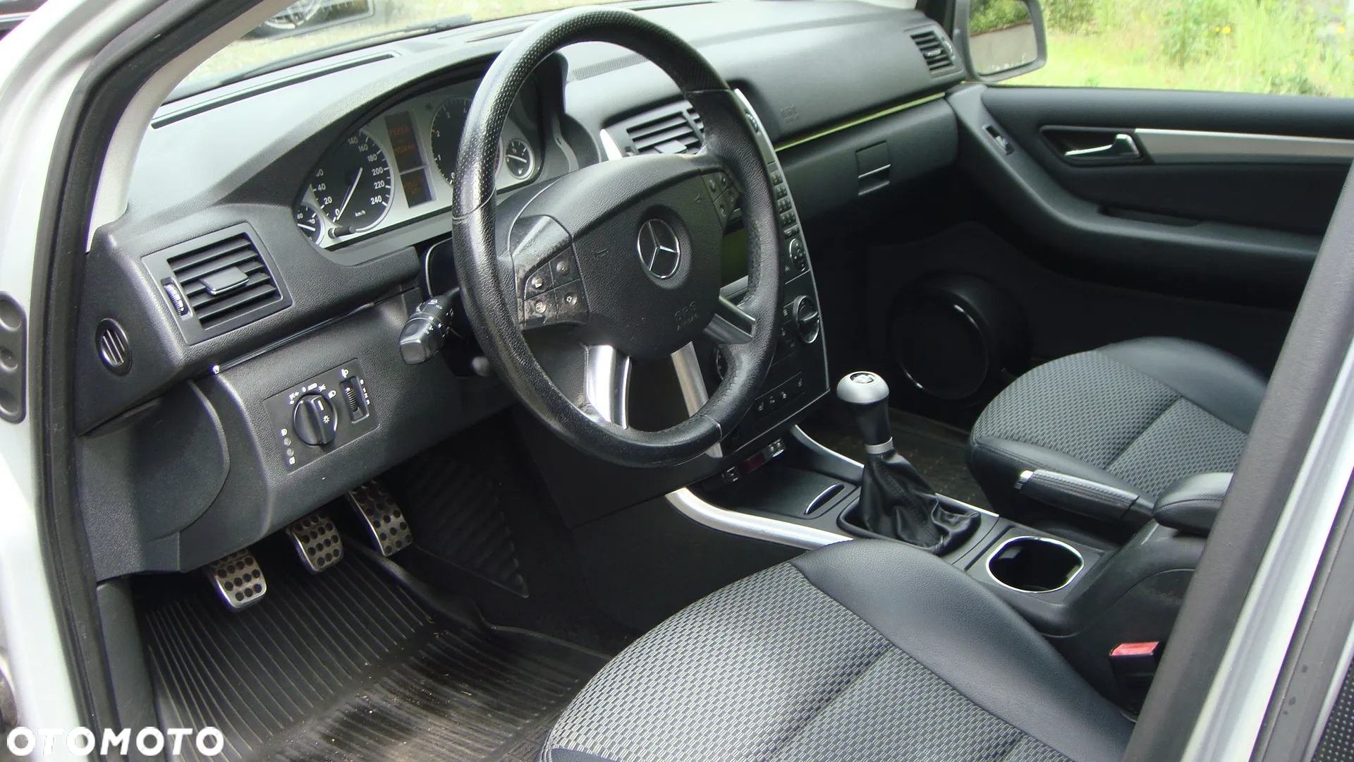 Mercedes-Benz Klasa B 200 - 7