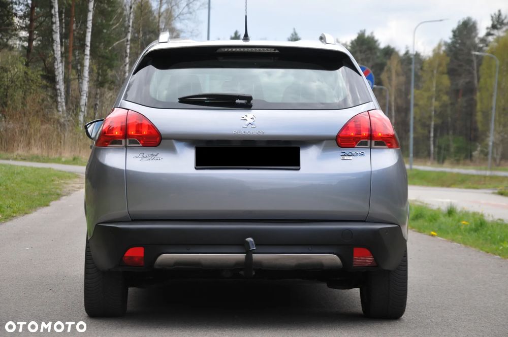 Peugeot 2008 - 12