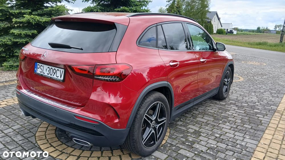 Mercedes-Benz GLA - 7