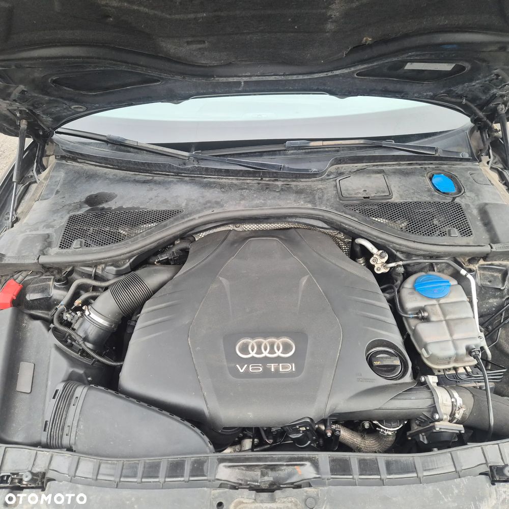 Audi A6 Avant 3.0 TDI Quattro S tronic - 13