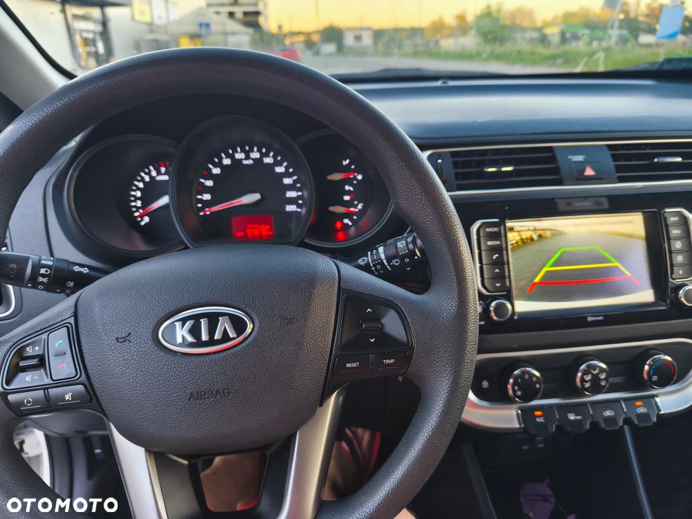 Kia Rio 1.2 Business Line - 15
