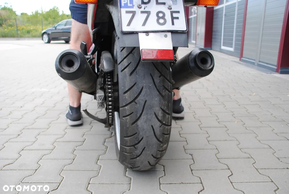 Honda CBR - 8