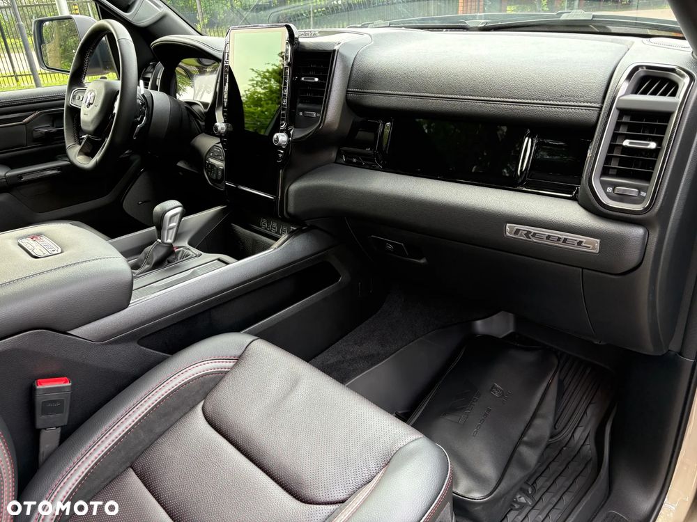 RAM 1500 - 17