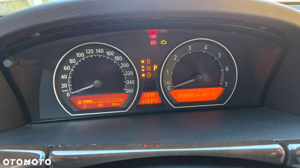 BMW Seria 7 740i - 14