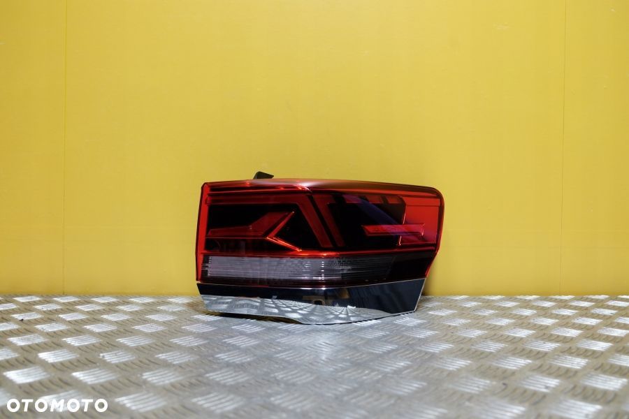 VW ATLAS LIFT 2021- LAMPA TYŁ LED TYLNA PRAWA USA - 1