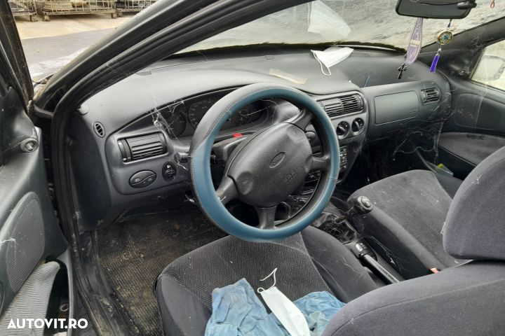 Dezmembrez Ford Escort 6 [1995 - 2000] wagon 1.6 MT (90 hp) Zetec-E E - 5