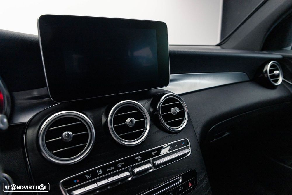 Mercedes-Benz GLC 350 e AMG Line 4-Matic - 33