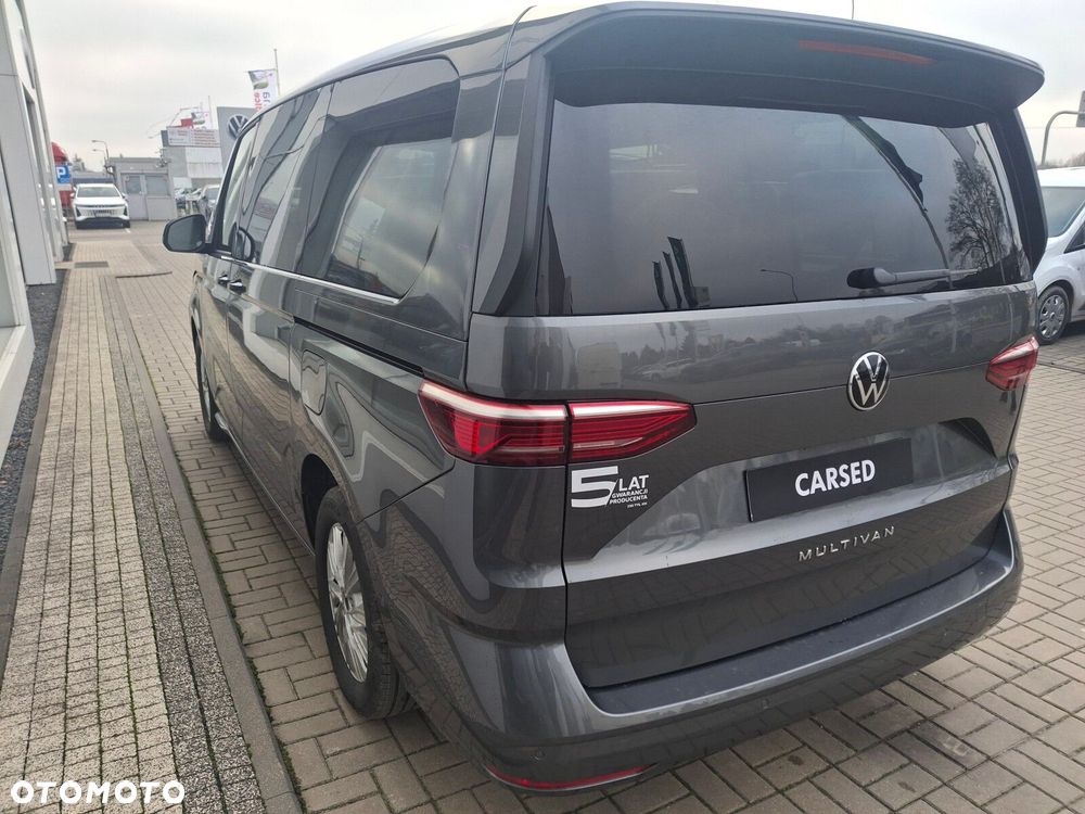 Volkswagen Multivan - 10