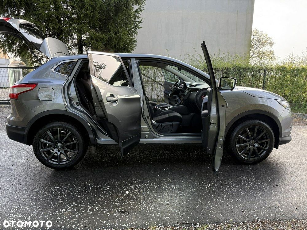 Nissan Qashqai - 11