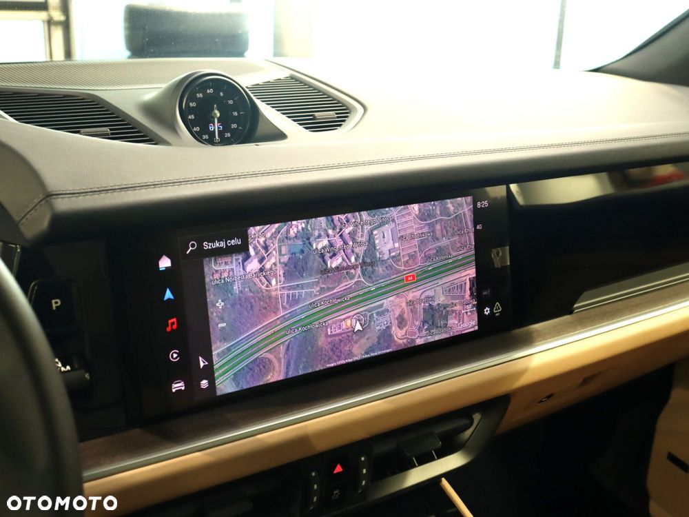 Porsche Cayenne Standard - 27