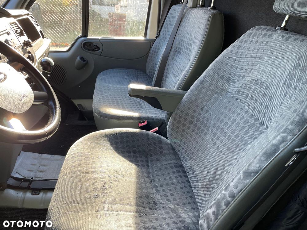 Ford Transit - 2