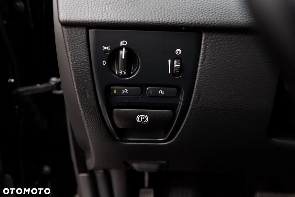 Volvo XC 90 D5 AWD Geartonic Executive - 29