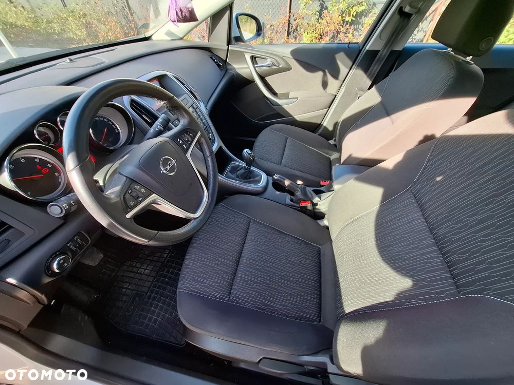 Opel Astra IV 1.6 CDTI Executive - 8