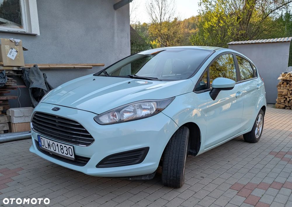 Ford Fiesta - 2