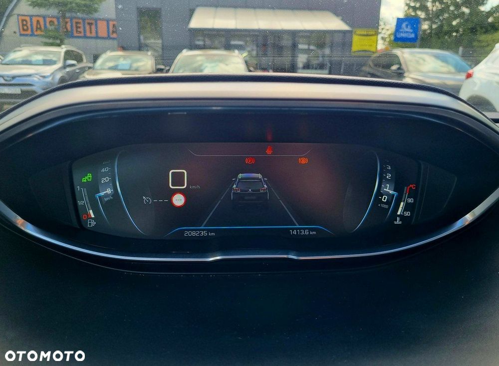 Peugeot 5008 1.5 BlueHDi Allure S&S - 18