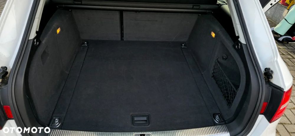 Audi A4 Avant - 10