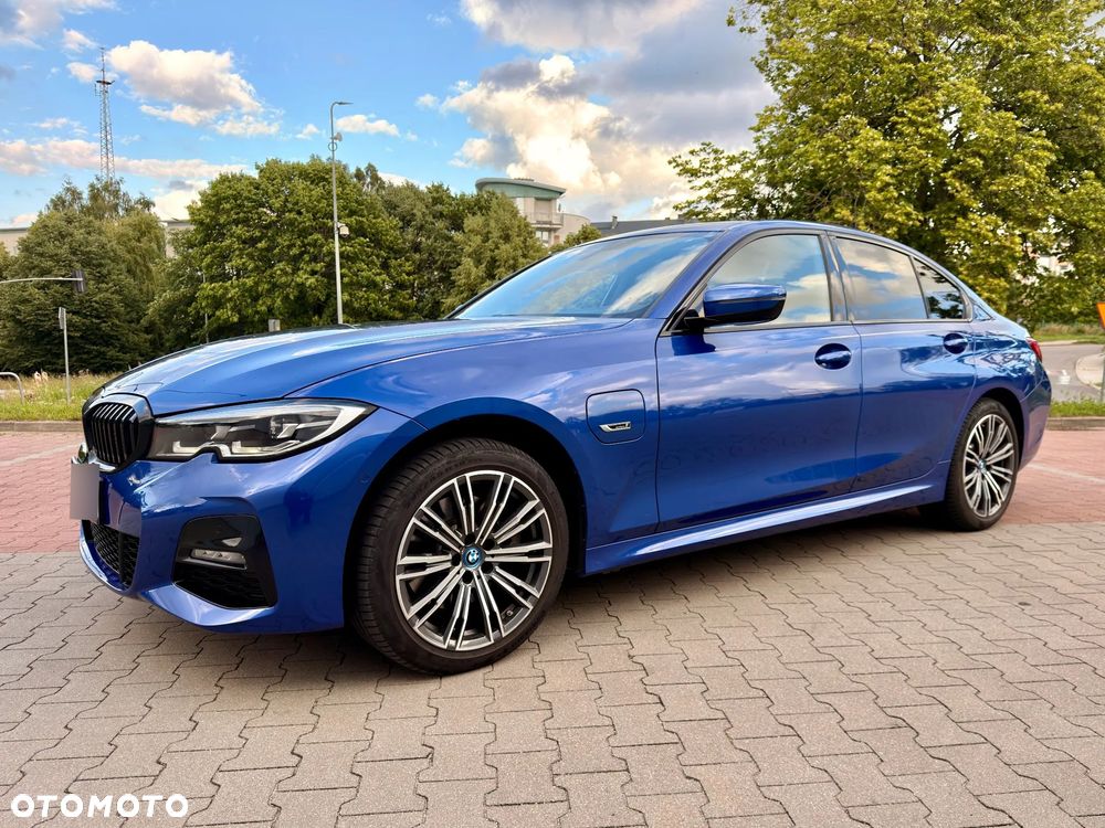 BMW Seria 3 320e M Sport sport - 3