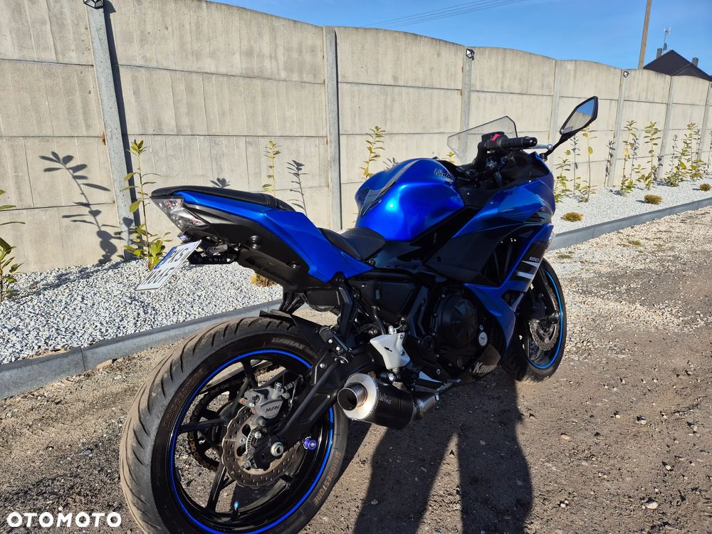 Kawasaki Ninja - 4