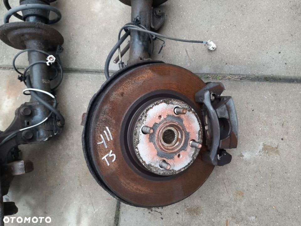 MCPERSON ZWROTNICA PRAWY LEWY PRZÓD TOYOTA YARIS II 1.8 TS - 3