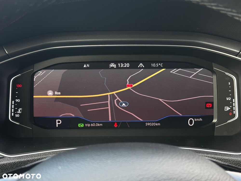 Volkswagen T-Roc - 29