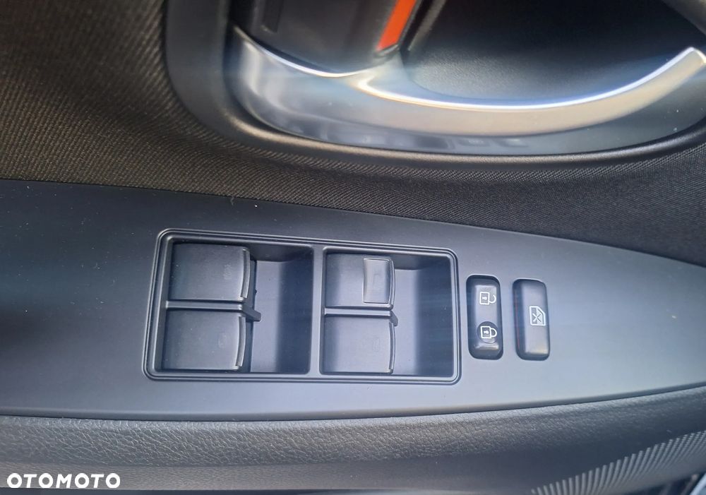 Toyota Avensis 2.0 D-4D Active Business - 15