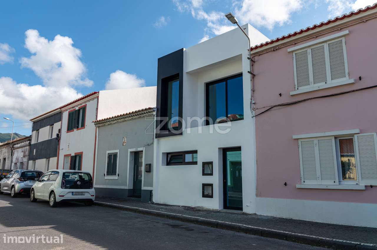 Moradia T2 Nova com Vista Mar Parcial na Ribeira Grande - Grande imagem: 2/21