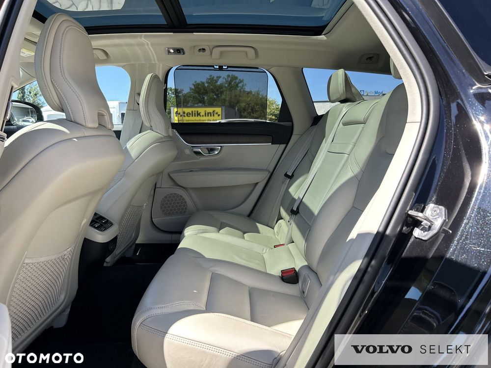 Volvo V90 Cross Country - 29