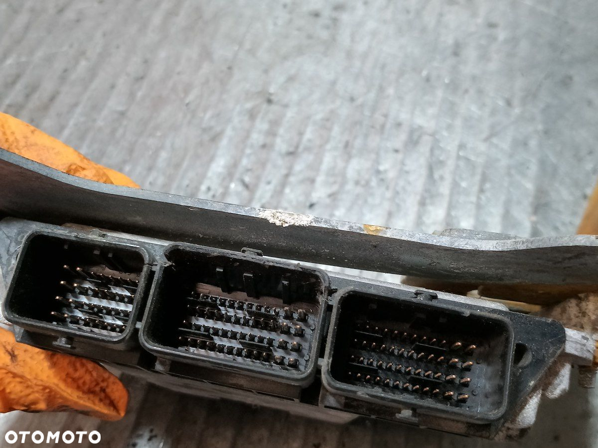 KOMPUTER, STEROWNIK NISSAN QASHQAI 23710BR40A 2.0 - 4