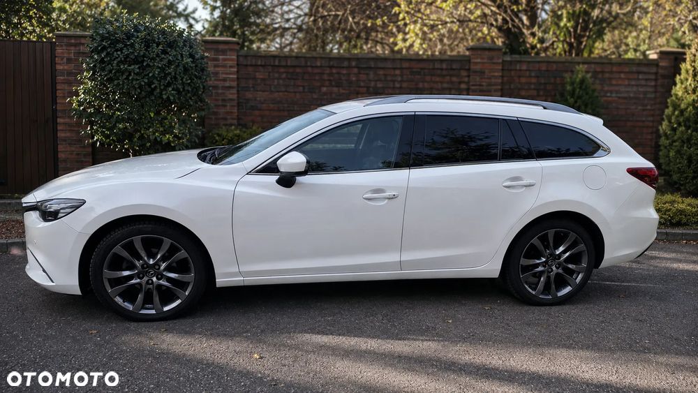 Mazda 6 - 12