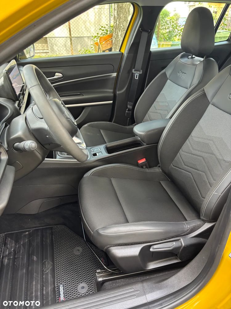 Jeep Avenger 1.2 GSE T3 Longitude FWD - 16