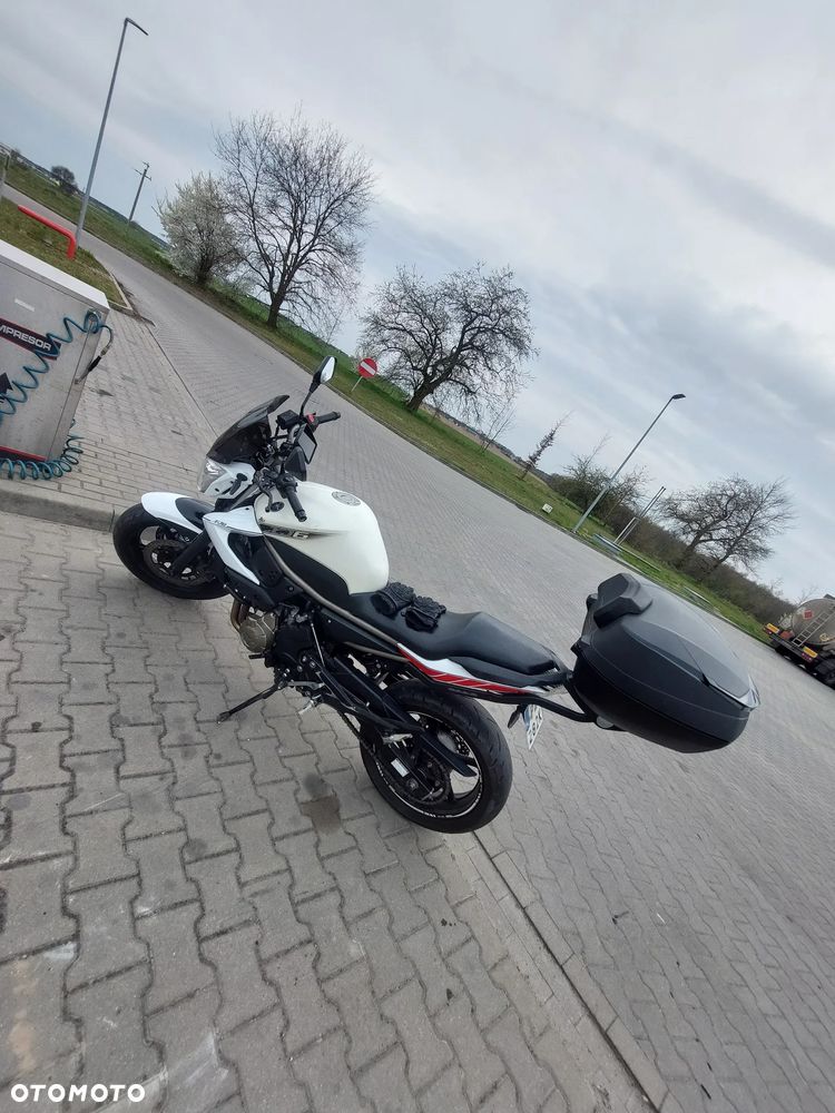 Yamaha XJ - 2