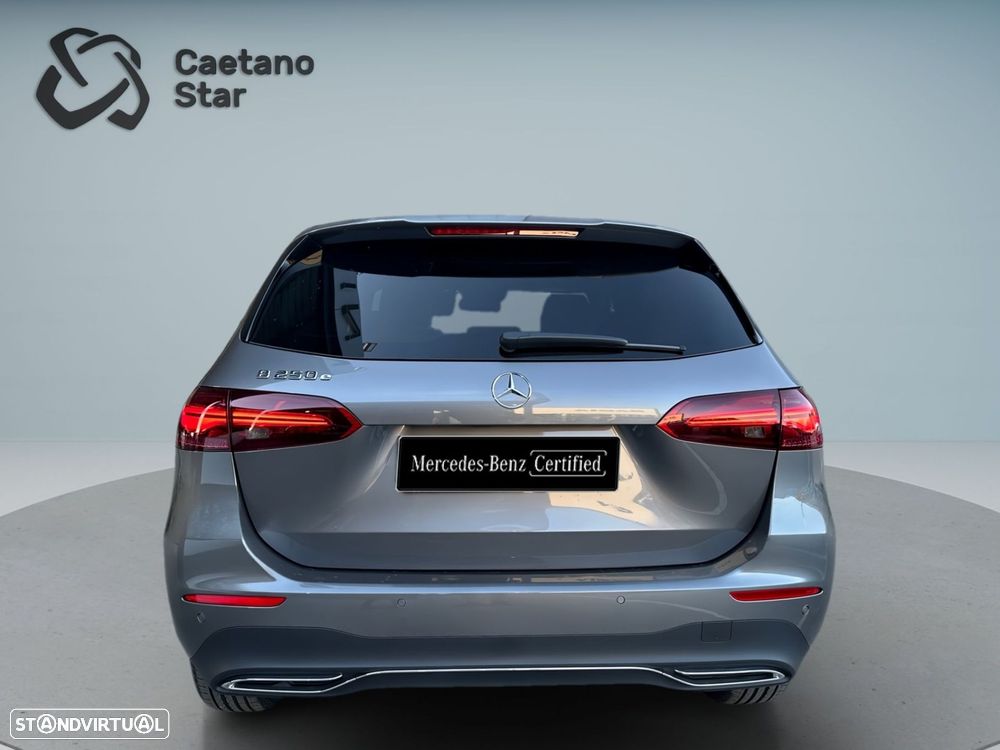 Mercedes-Benz B 250 - 7