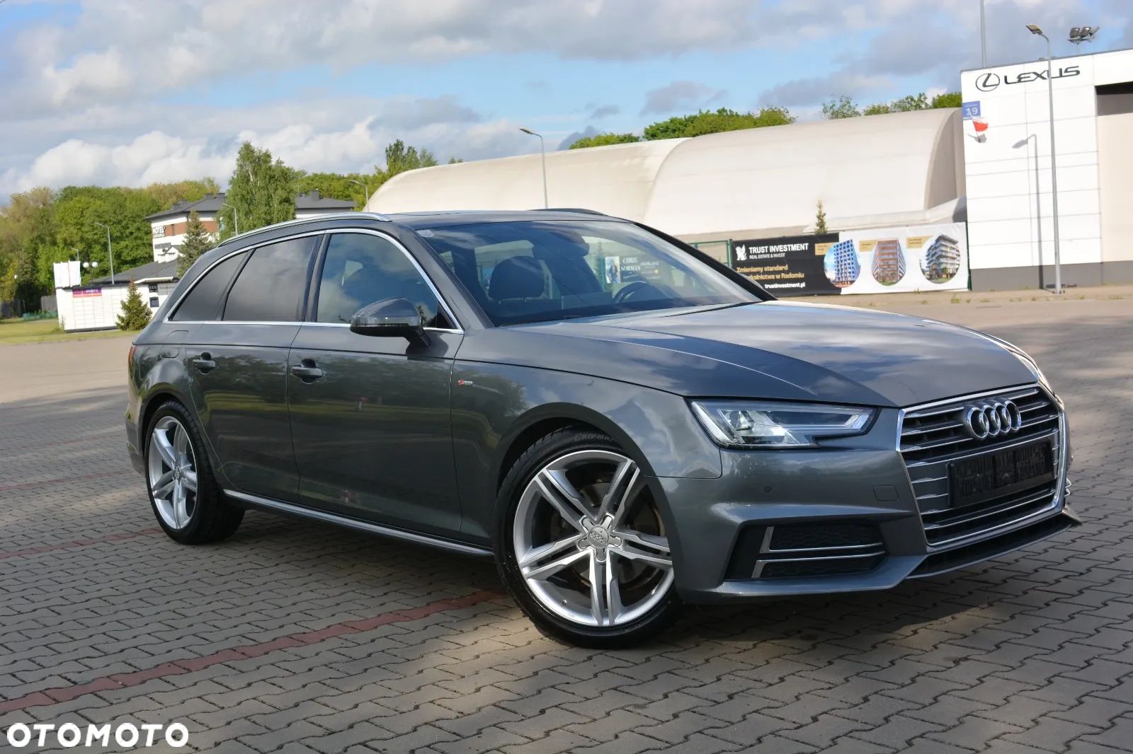 Audi A4 Avant 2.0 TDI DPF clean diesel S line Sportpaket - 1
