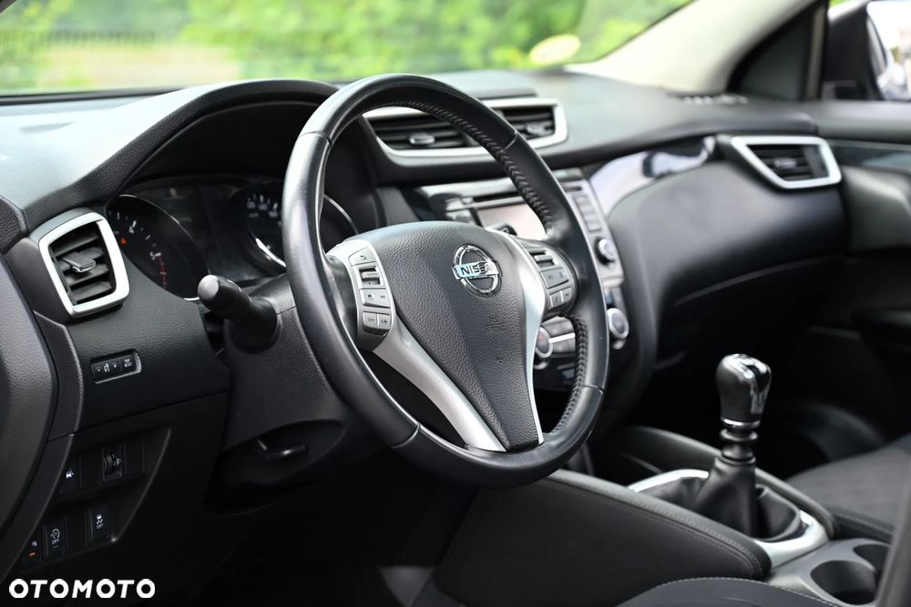 Nissan Qashqai - 23