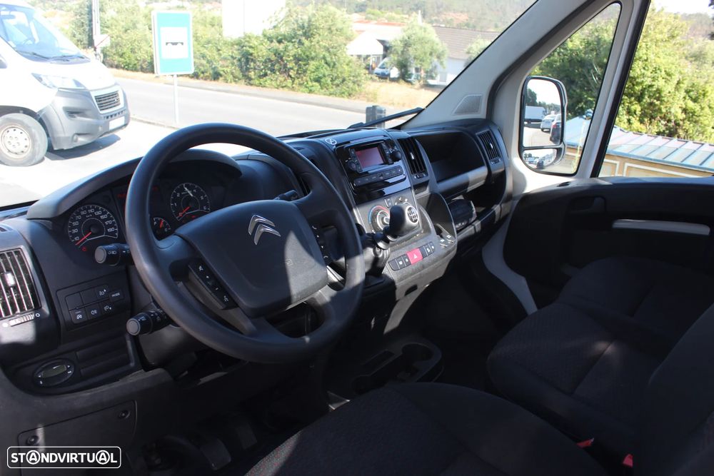 Citroën Jumper 2.2 BlueHdi CAB/SIMPLES // 2024 // 165 cv - 9