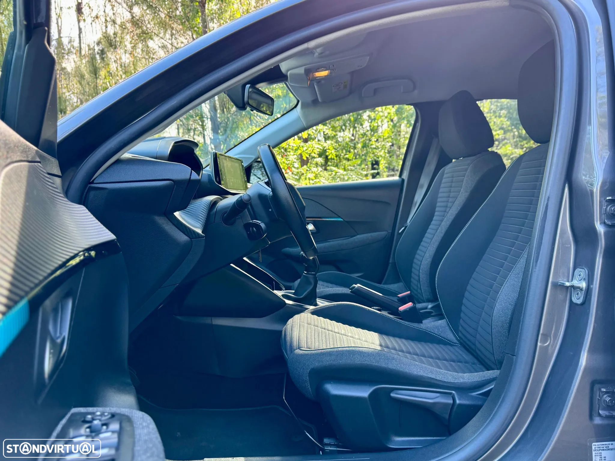 Peugeot 208 1.2 PureTech SE Style - 15