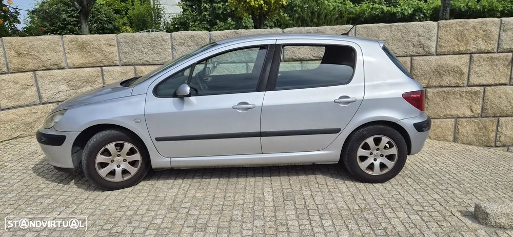 Peugeot 307 1.4 HDi Premium - 2