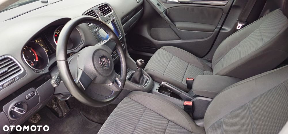 Volkswagen Golf - 13