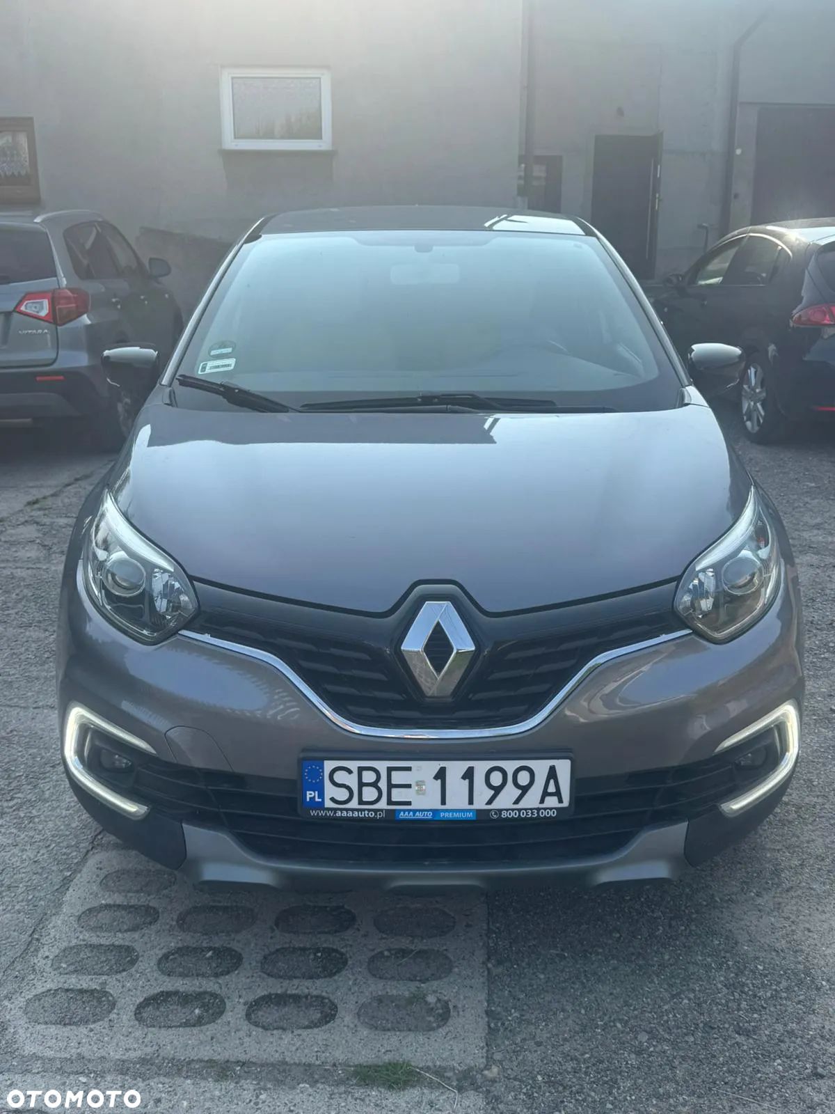 Renault Captur - 1