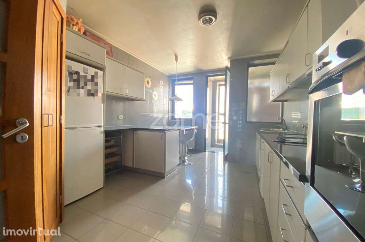 Apartamento com terraço, vistas panorâmicas sobre a cidade - Grande imagem: 5/15